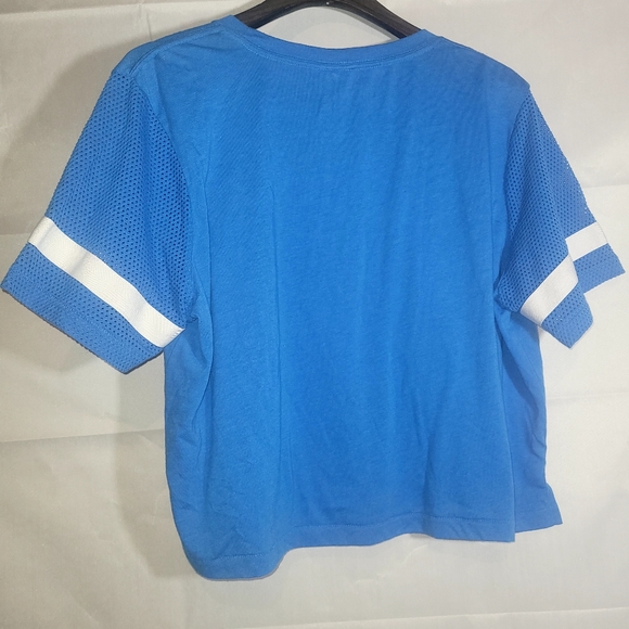 NIKE Woman's Active Wear Athletic T-Shirt - Picture 2 of 8